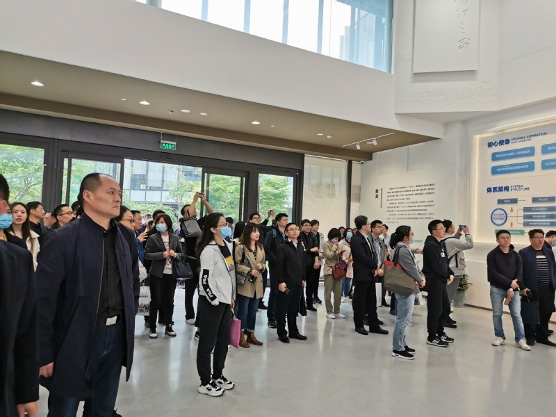 南京市公務(wù)員“區(qū)域改革創(chuàng)新和高質(zhì)量發(fā)展”專(zhuān)題培訓(xùn)班順利開(kāi)班