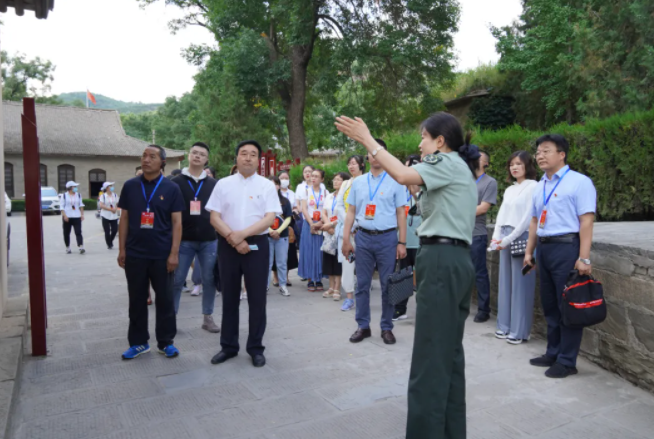 牢記革命歷史 賡續紅色血脈——黑龍江生物科技職業學院在延安大學澤東干部學院舉辦思想政治教育培訓班