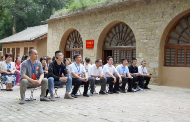 牢記革命歷史 賡續紅色血脈——黑龍江生物科技職業學院在延安大學澤東干部學院舉辦思想政治教育培訓班