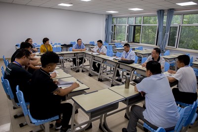 燕山大學(xué)—梁山縣專用汽車企業(yè)家專題研修班圓滿結(jié)束