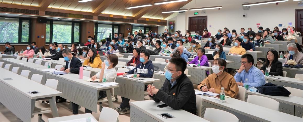 清華大學(xué)舉辦2021年春季學(xué)期新任教職工黨支部書記、委員學(xué)習(xí)班