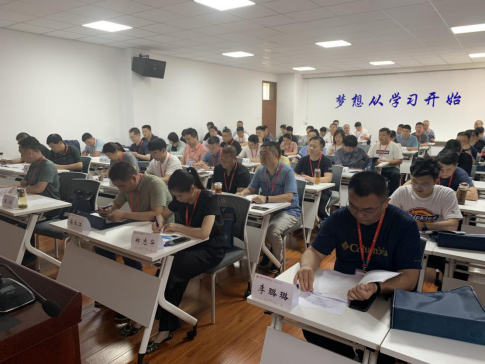 鄭州市航空港區紀檢監察干部綜合能力素質提升培訓班（第三期）在我校舉辦