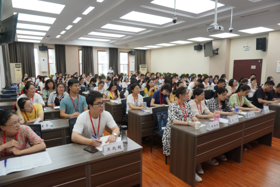 河南護(hù)理職業(yè)學(xué)院2021年暑期一般管理人員及青年教師培訓(xùn)班開班式在我校舉行